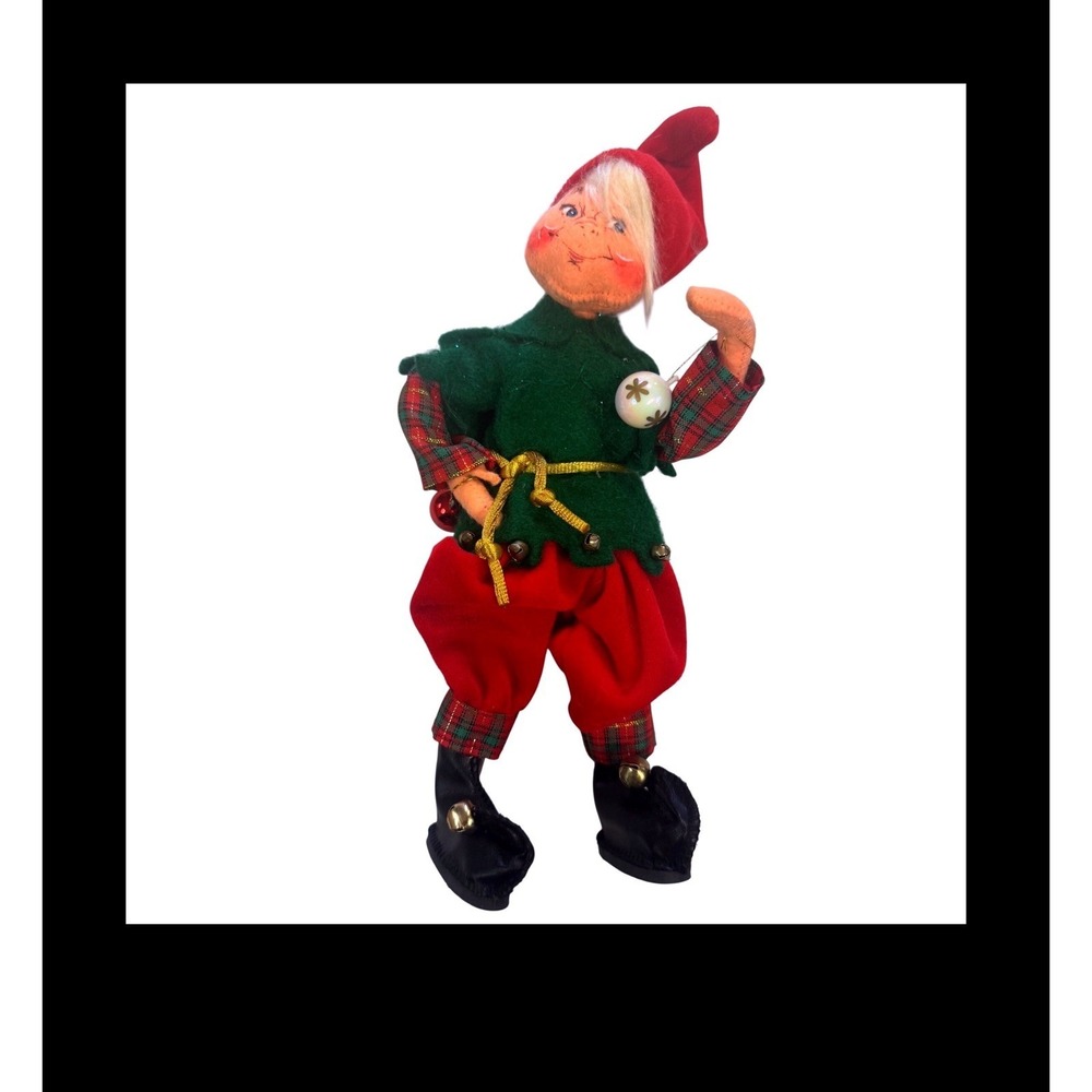 Annalee Mobilitee 2005 Christmas Elf Doll Red Green Plaid Posable 11 Inch Figure